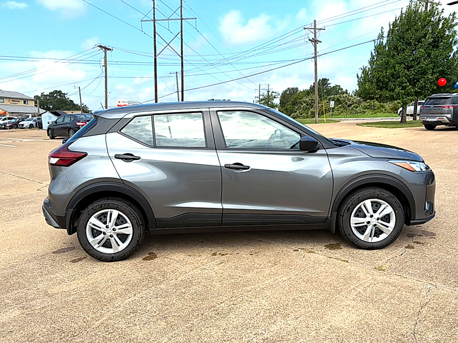 Certified 2025 Nissan Kicks Play S w/ Interior Electronics Package FWD image 4