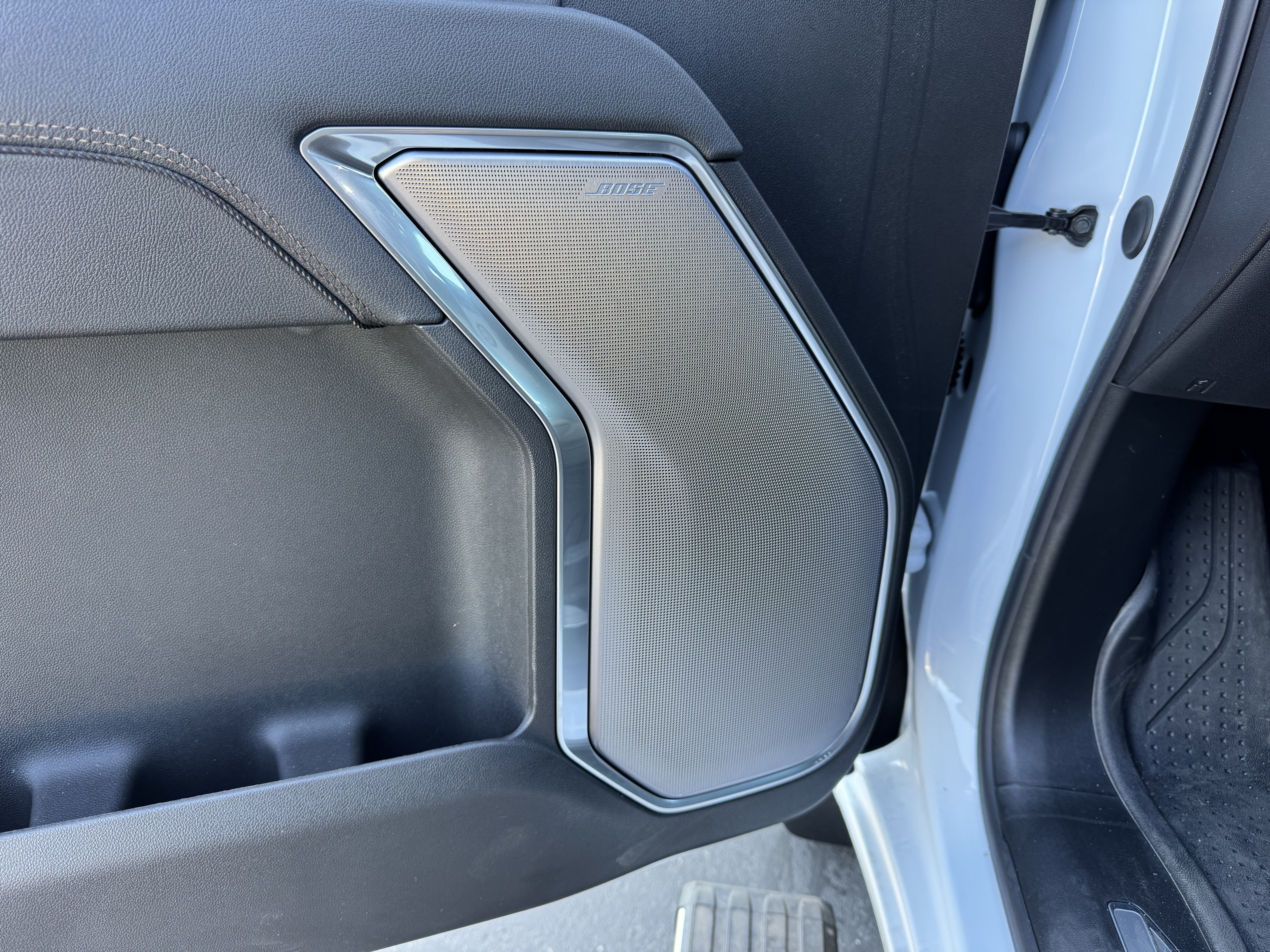 New 2026 Chevrolet Silverado 1500 High Country AWD/4WD image 13