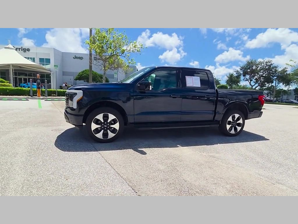 Used 2023 Ford F150 Lightning Platinum AWD/4WD image 46