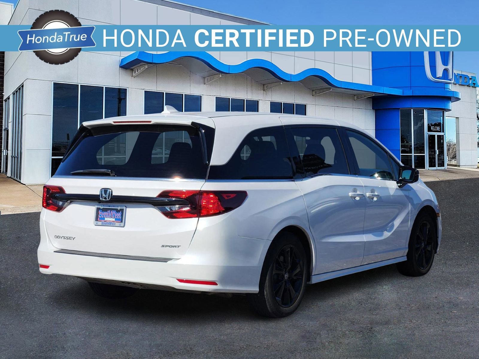 Certified 2024 Honda Odyssey Sport image 5