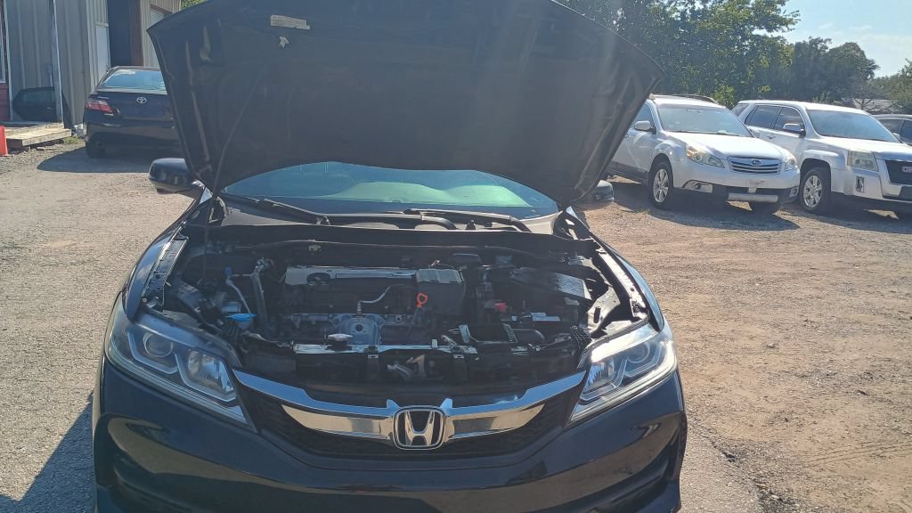 Used 2016 Honda Accord EX-L image 35