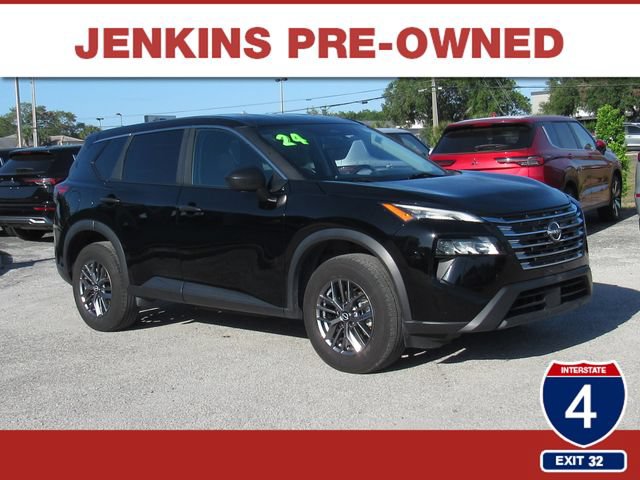 Used 2024 Nissan Rogue S AWD/4WD image 1