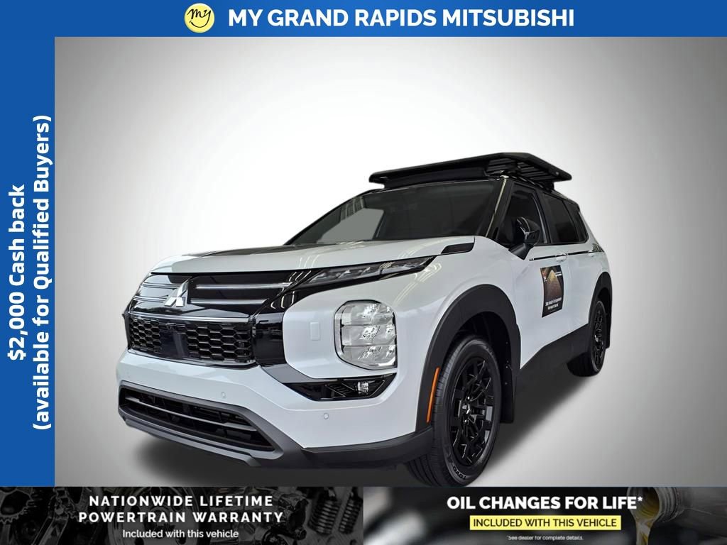 New 2025 Mitsubishi Outlander Trail Edition