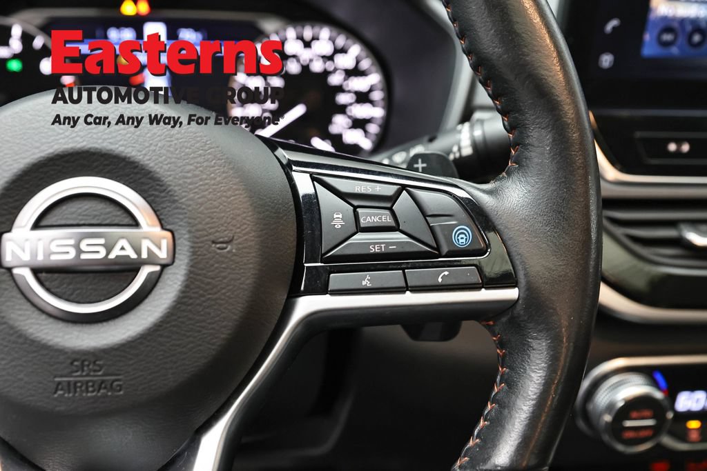 Used 2023 Nissan Altima 2.0 SR FWD image 16