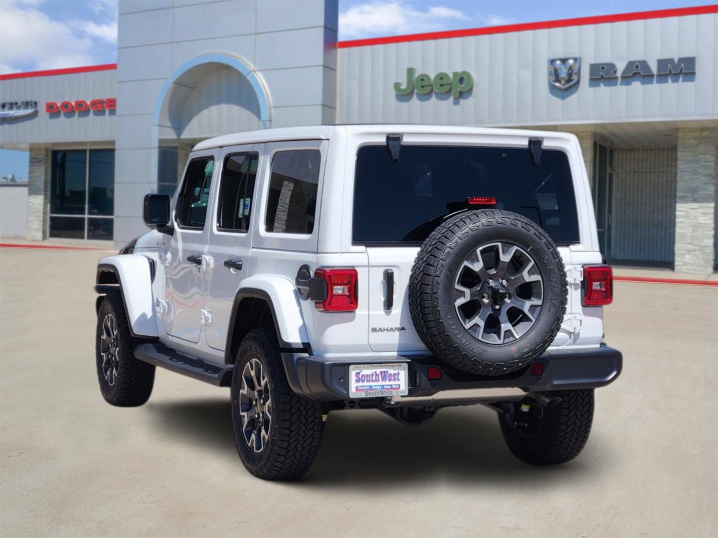 New 2026 Jeep Wrangler Unlimited Sahara AWD/4WD image 4