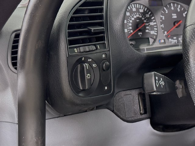 Used 1998 BMW M3 Coupe RWD image 10