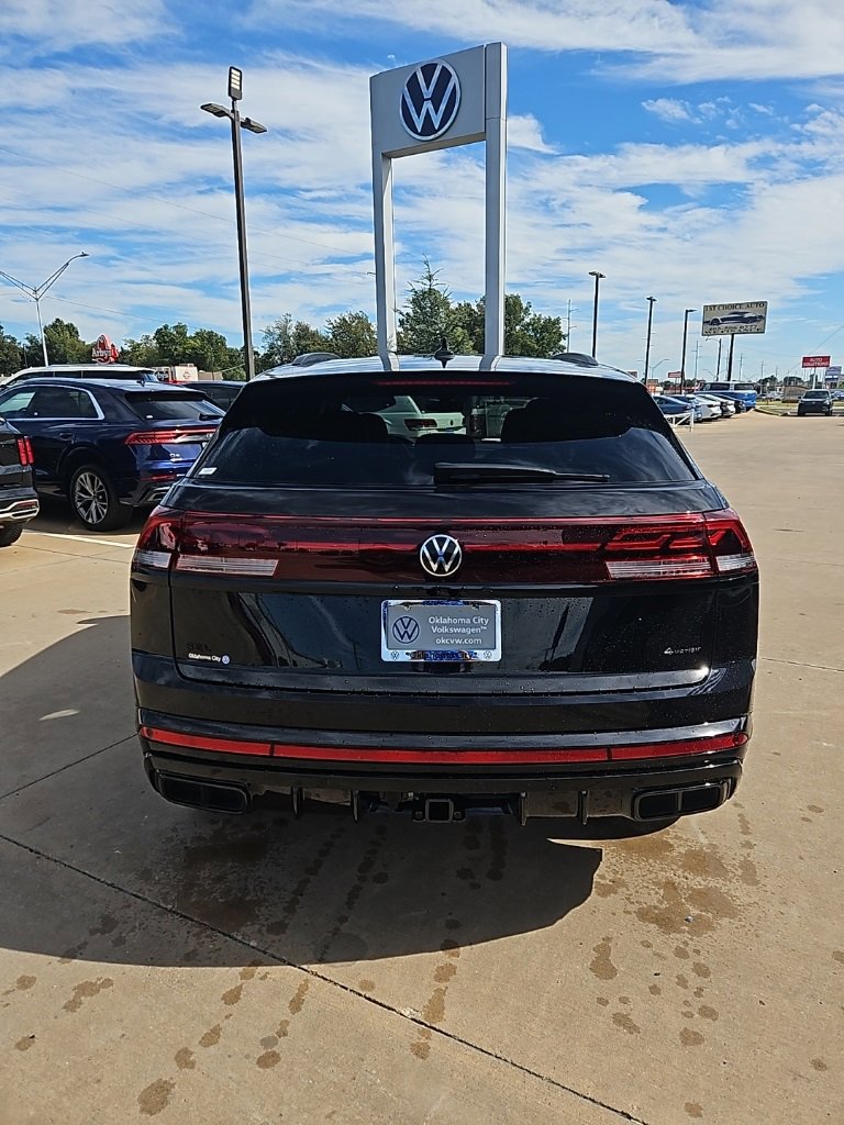 New 2026 Volkswagen Atlas Cross Sport SEL R-Line image 6