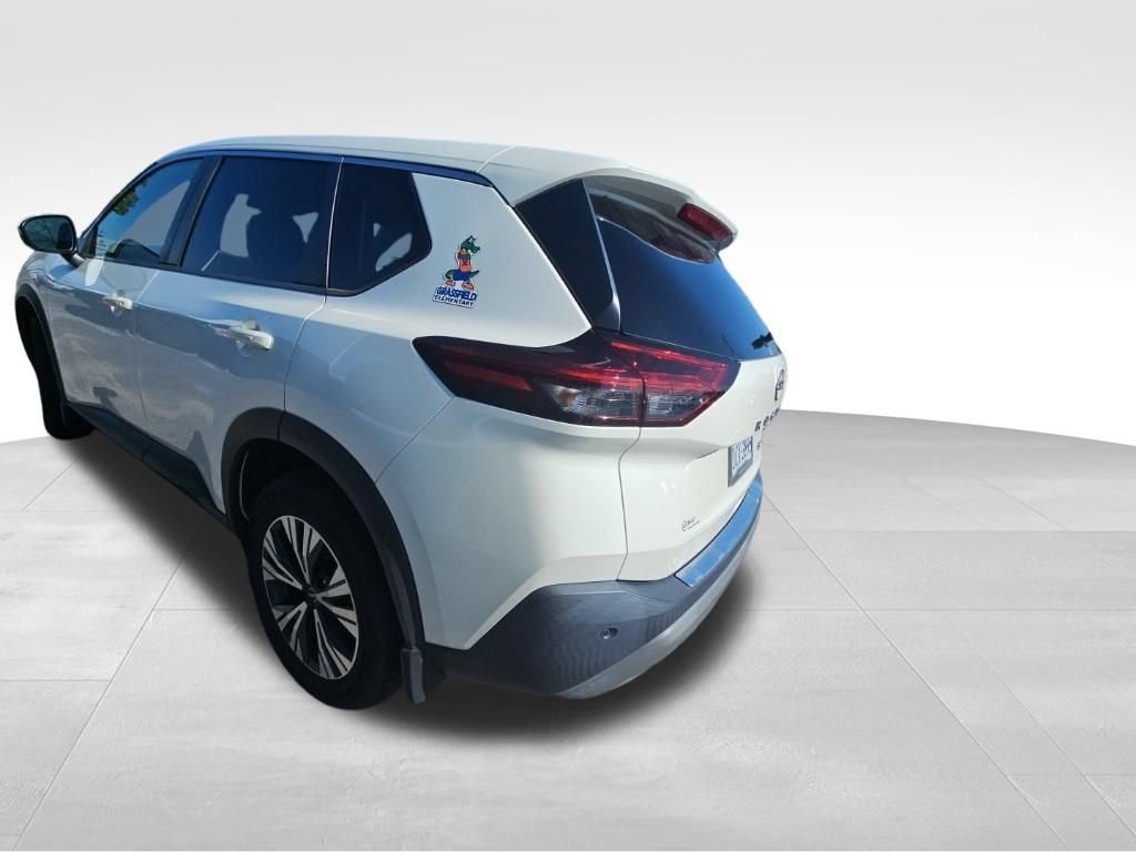 Used 2022 Nissan Rogue SV AWD/4WD image 10