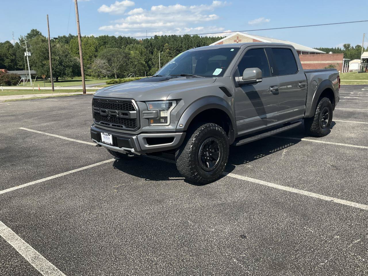 Used 2018 Ford F150 Raptor w/ Equipment Group 802A Luxury AWD/4WD image 15