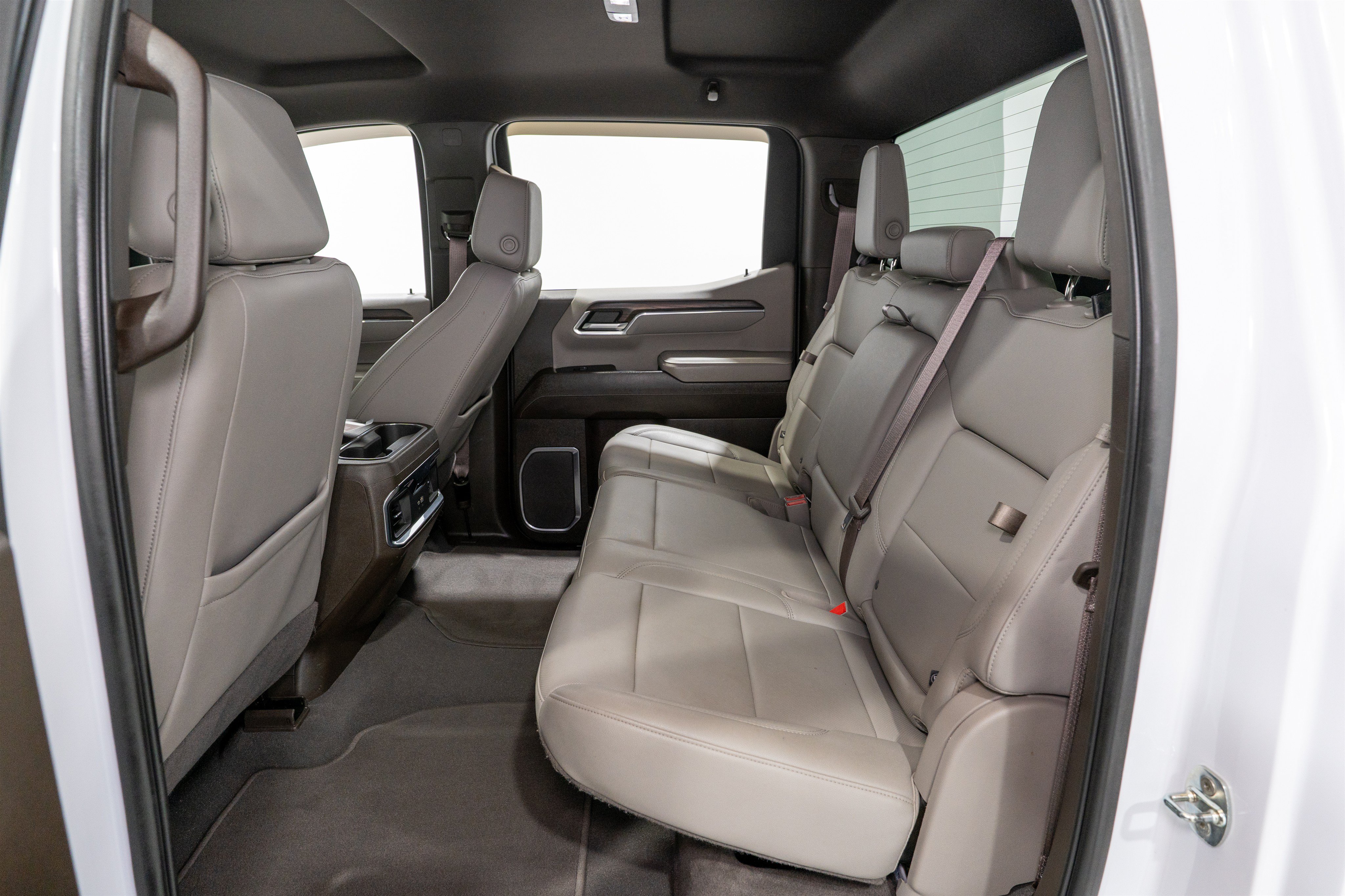 Used 2023 GMC Sierra 1500 SLT w/ SLT Premium Package AWD/4WD image 29