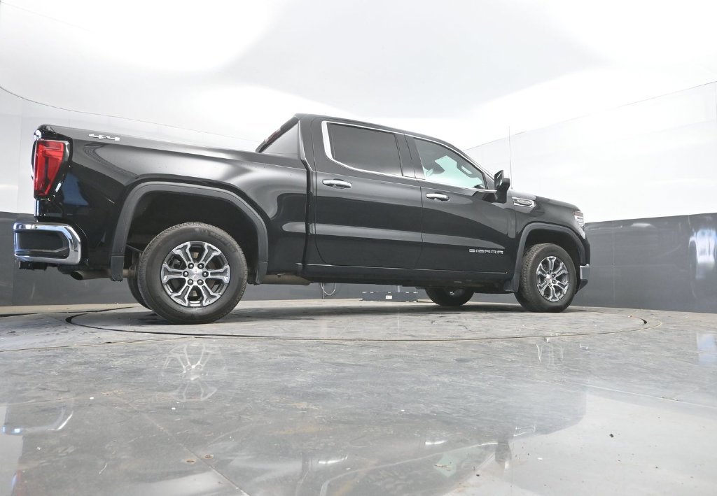 Used 2026 GMC Sierra 1500 SLT AWD/4WD image 40