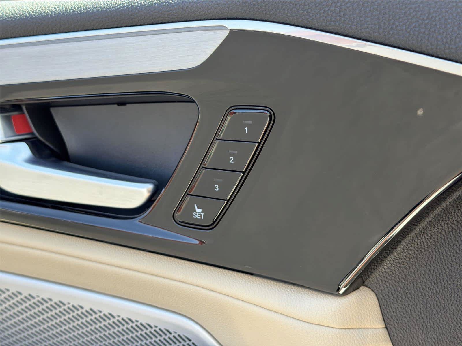 Certified 2022 Acura MDX FWD image 39