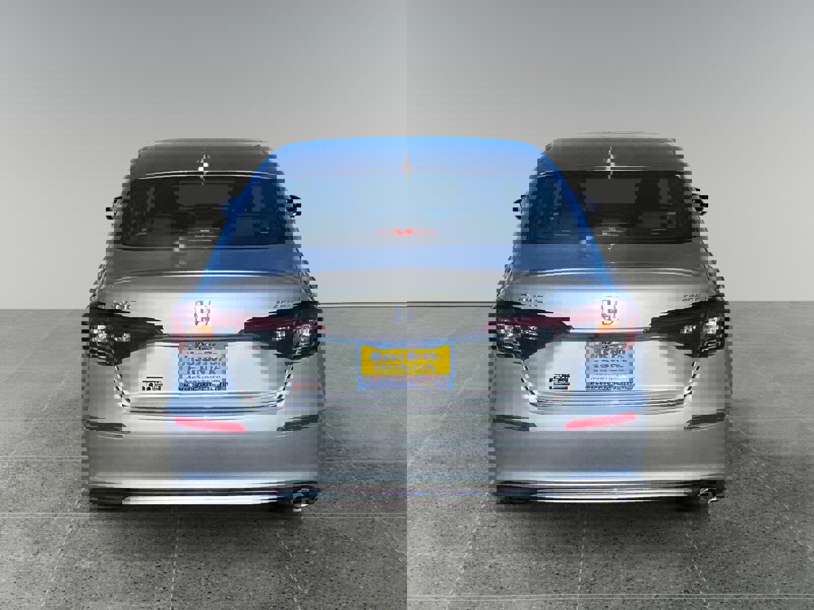 Used 2025 Honda Civic Sport image 4