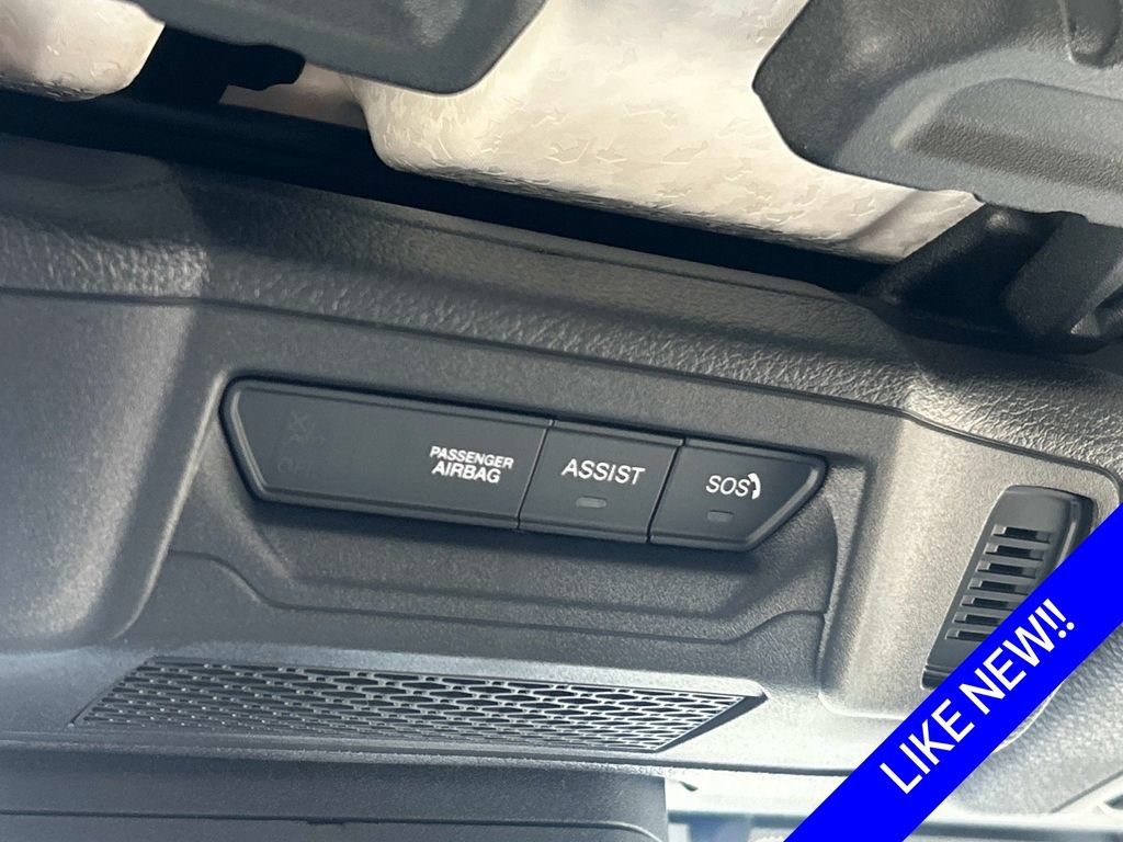 Certified 2025 Jeep Gladiator Sport AWD/4WD image 33
