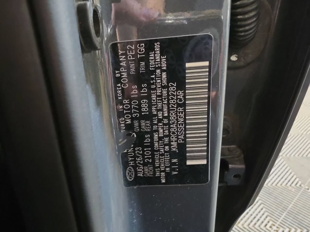 Used 2024 Hyundai Venue SEL FWD image 26