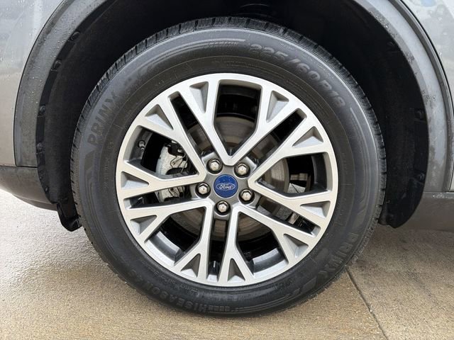 Used 2022 Ford Escape SEL image 12