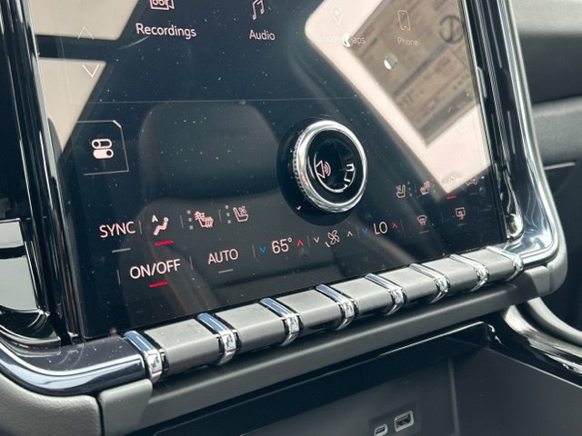 New 2026 GMC Yukon AT4 w/ AT4 Premium Plus Package AWD/4WD image 54