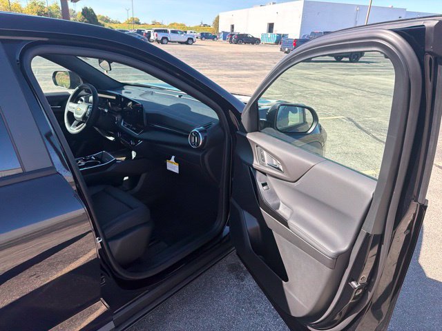 New 2027 Chevrolet Equinox LT w/ Convenience Package II AWD/4WD image 29