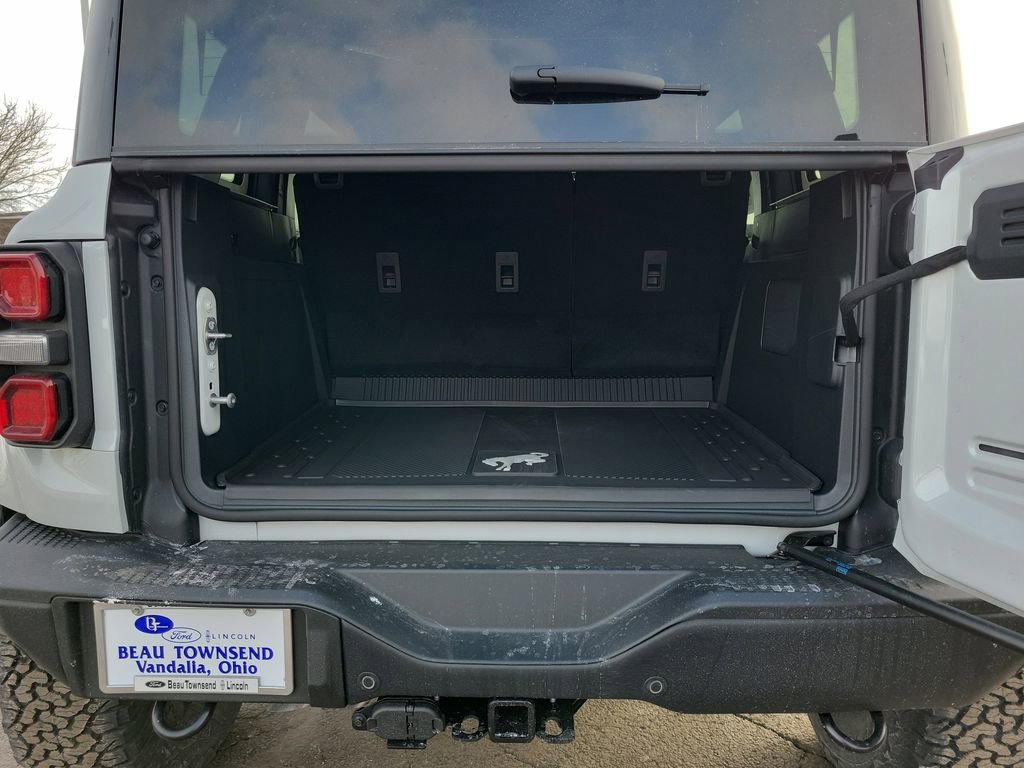New 2026 Ford Bronco Raptor w/ Interior Carbon Fiber Pack image 10