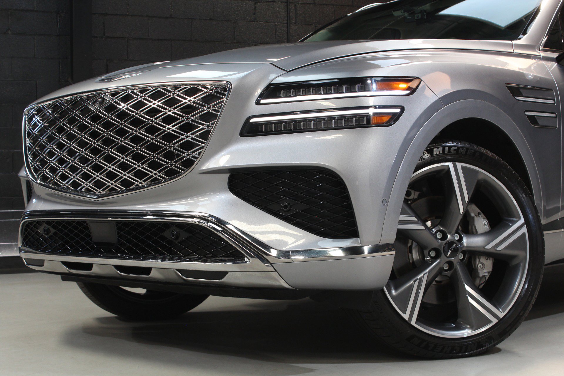Used 2025 Genesis GV80 3.5T Prestige AWD/4WD image 6