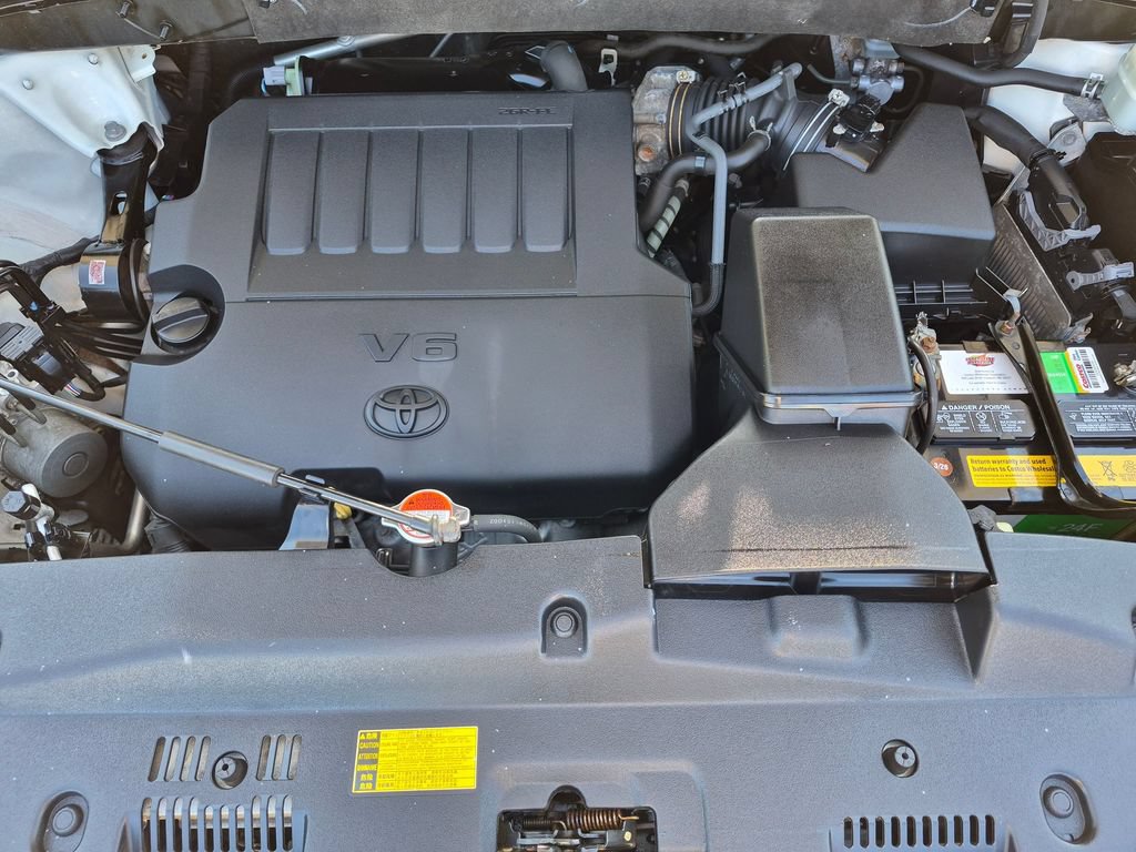 Used 2016 Toyota Highlander XLE AWD/4WD image 36