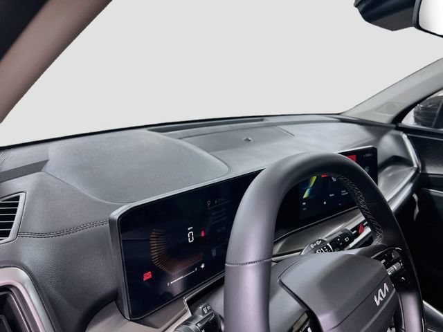 New 2026 Kia Sorento LX FWD image 9