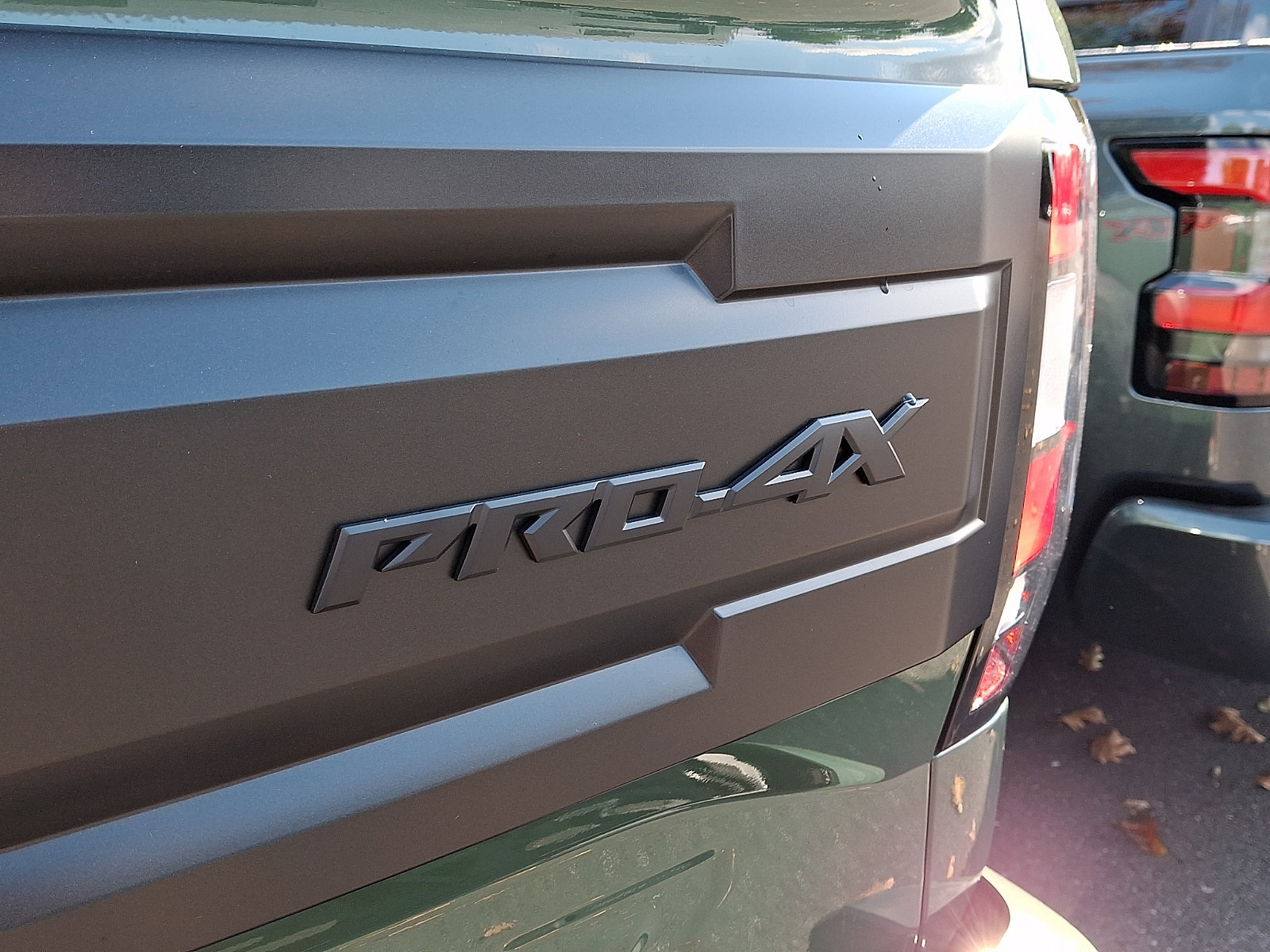 New 2027 Nissan Frontier PRO-4X w/ Pro Convenience Package AWD/4WD image 6