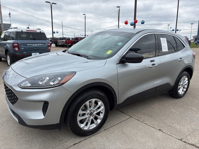 Used 2022 Ford Escape SE w/ Convenience Package image 3