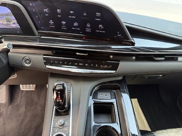 Certified 2023 Cadillac Escalade V AWD/4WD image 34