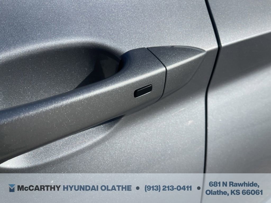 Used 2025 Volkswagen Jetta SE image 20