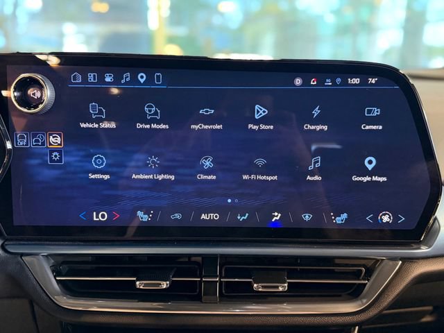 Used 2024 Chevrolet Equinox EV LT FWD image 28
