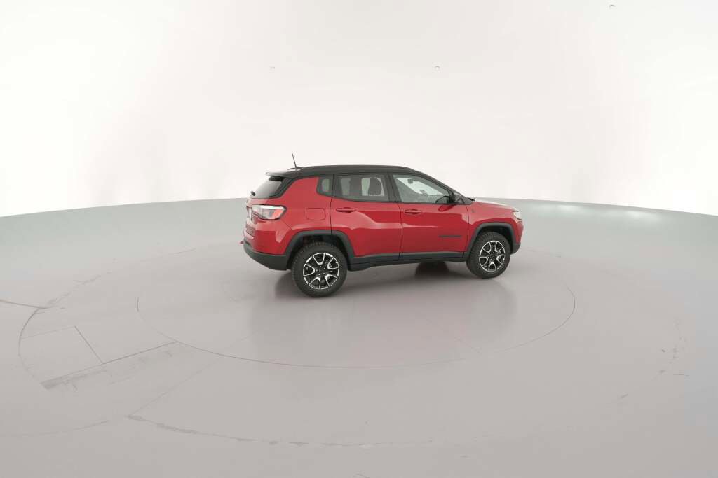 New 2026 Jeep Compass Trailhawk image 13