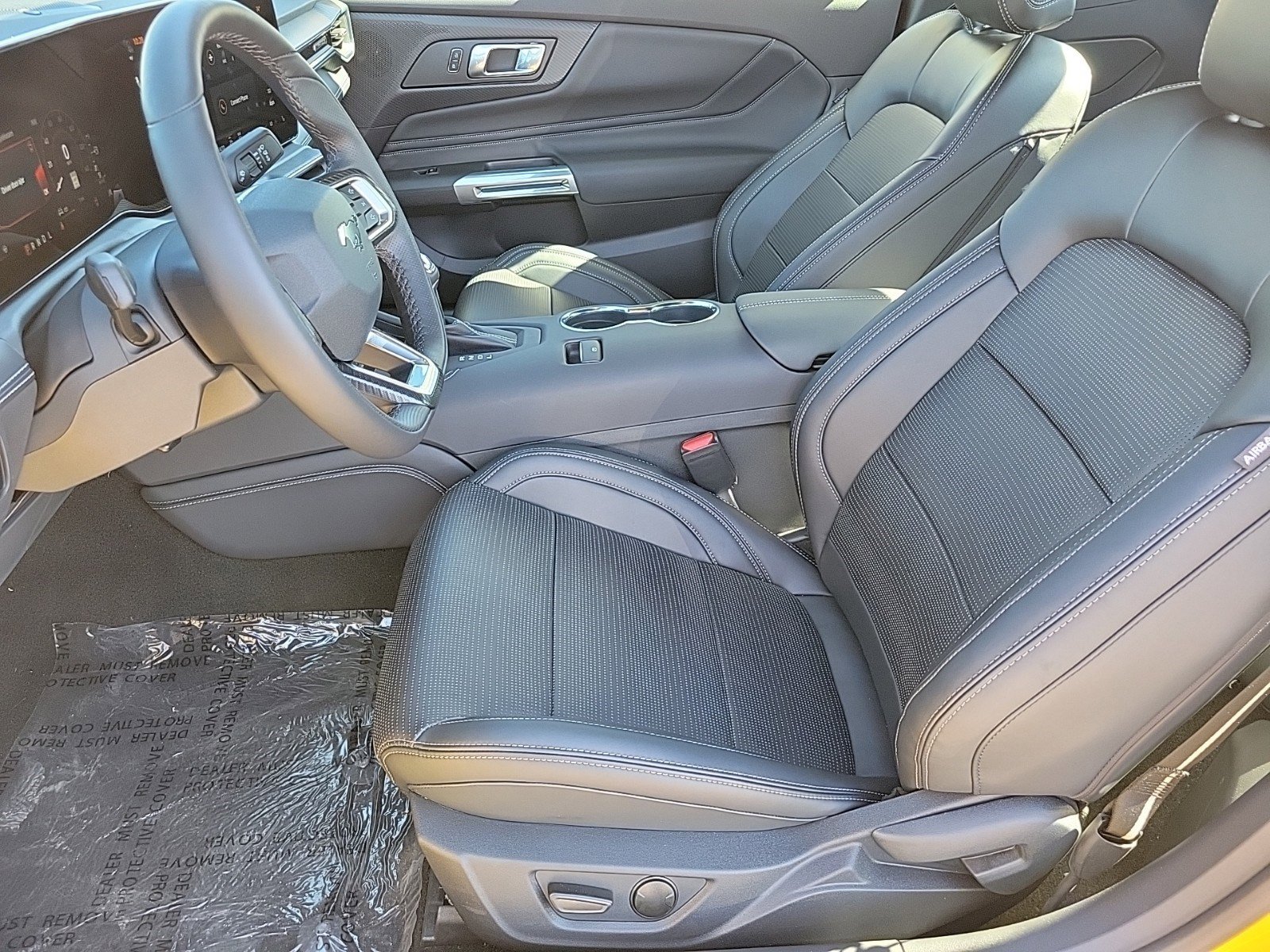 Used 2024 Ford Mustang Premium image 11