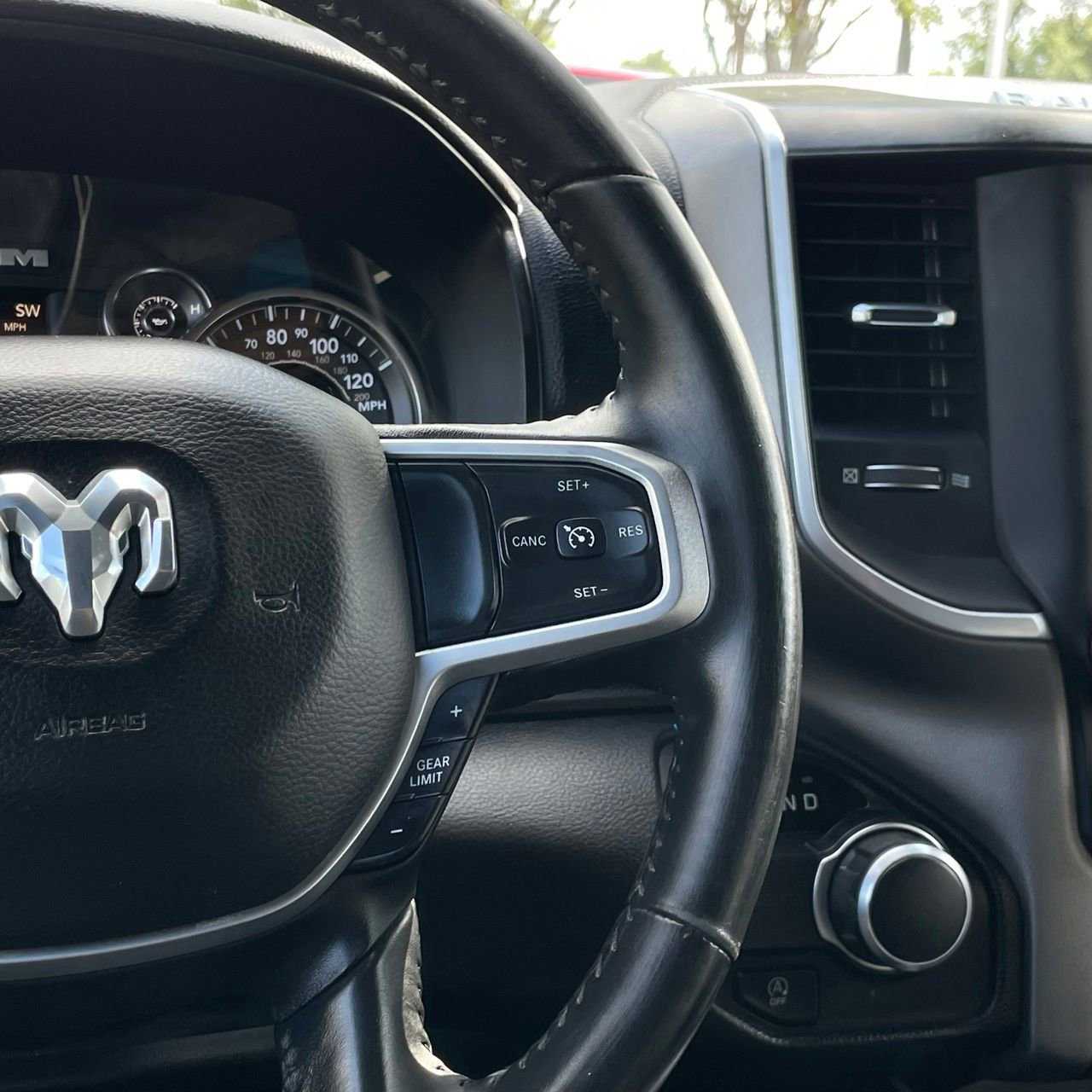 Used 2019 RAM 1500 Big Horn RWD image 14
