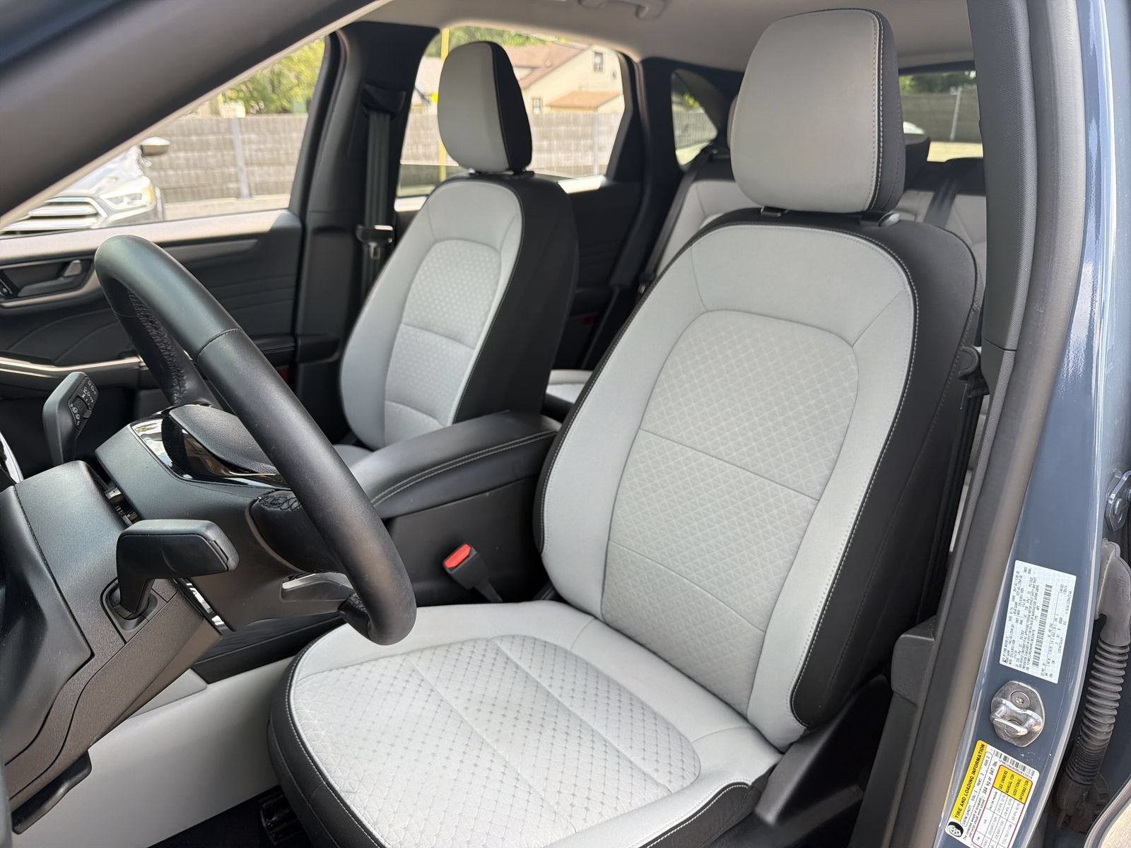Used 2024 Ford Escape Active AWD/4WD image 17