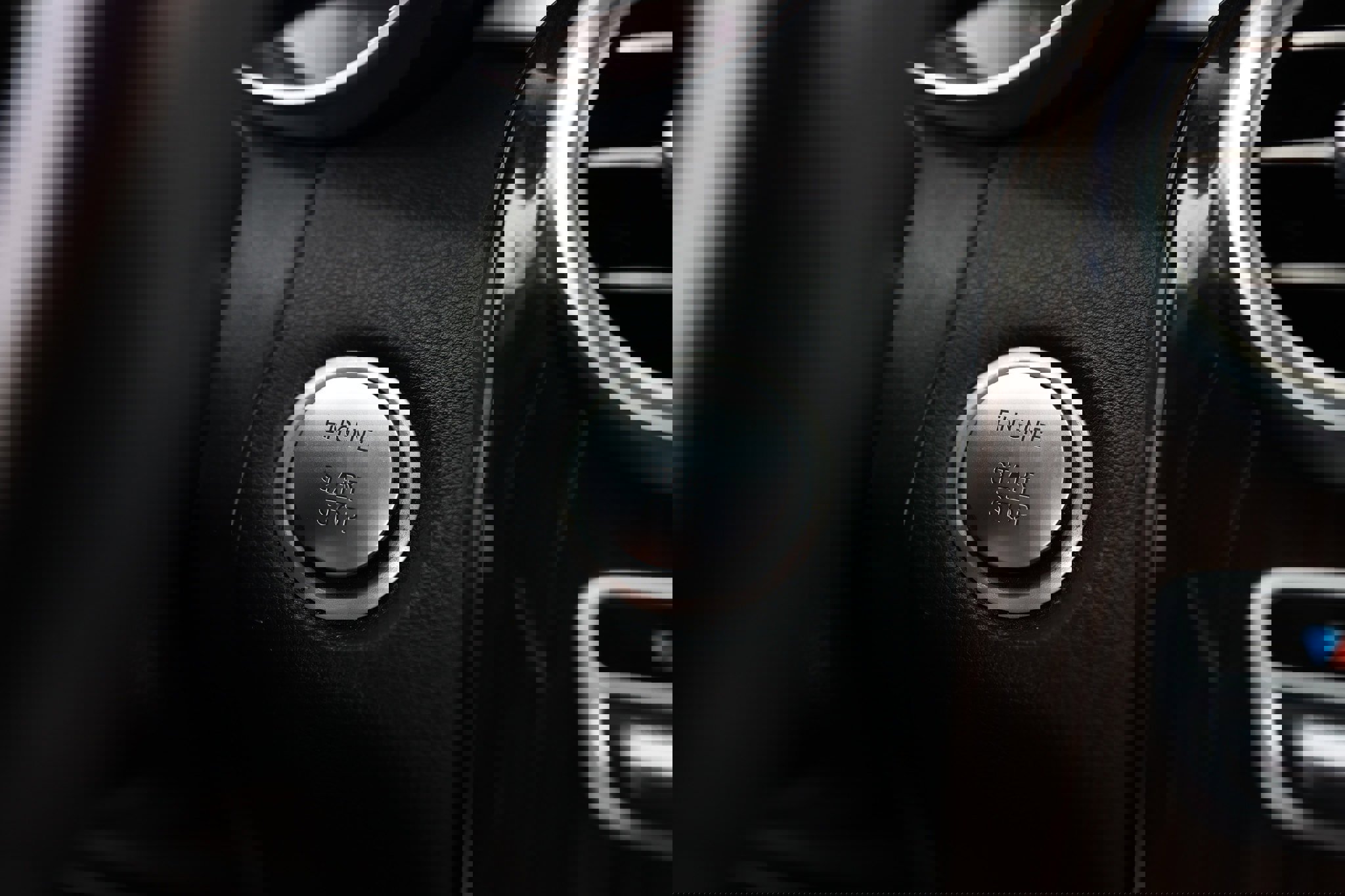 Used 2019 Mercedes-Benz GLC 300 w/ Premium Package image 34