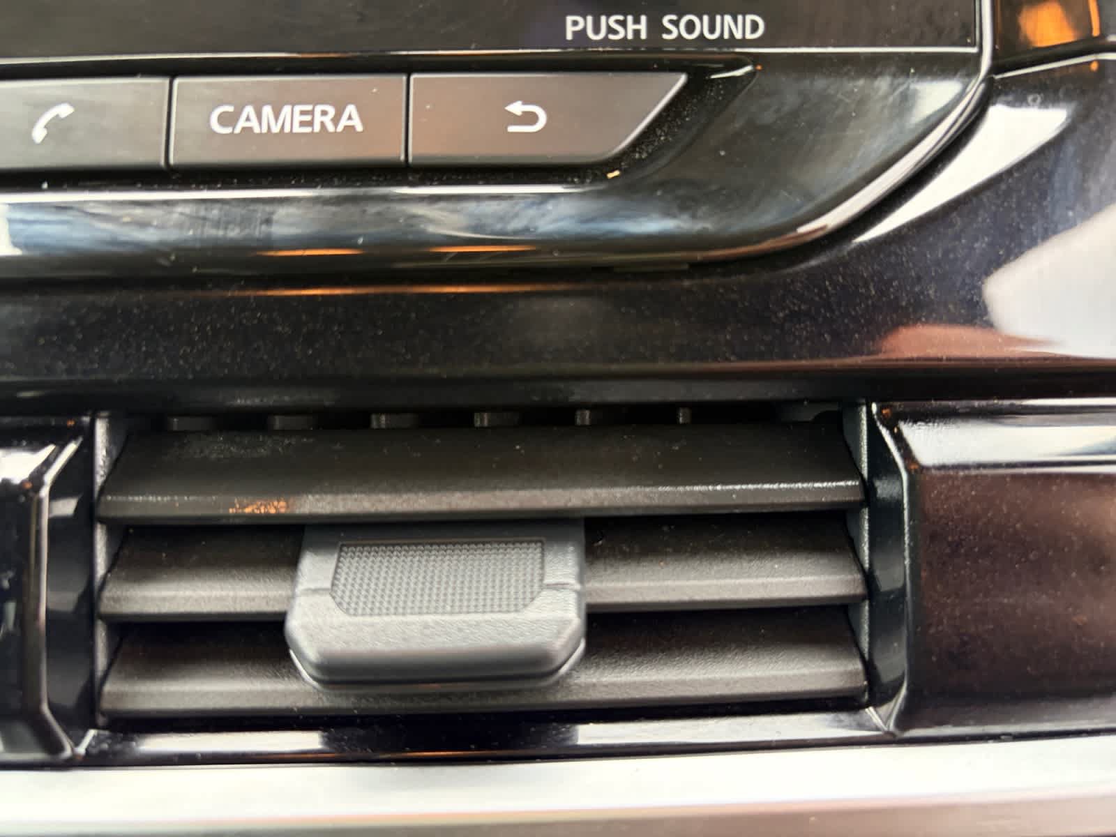 Used 2024 Nissan Pathfinder SV AWD/4WD image 31
