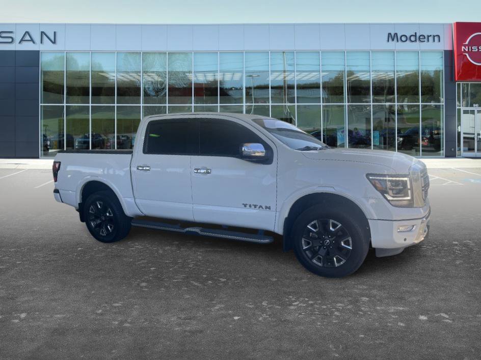 Used 2024 Nissan Titan Platinum Reserve w/ Moonroof Package AWD/4WD image 5