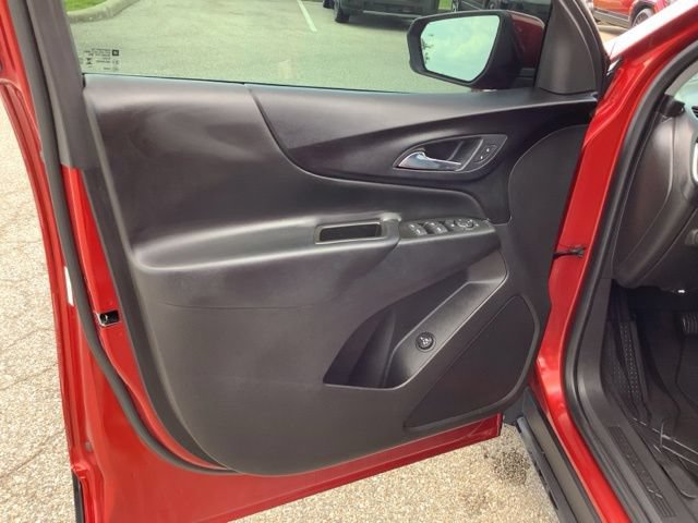 Used 2024 Chevrolet Equinox LT FWD image 10
