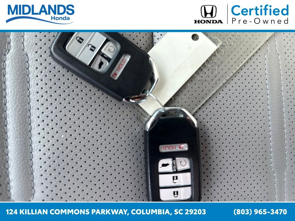 Used 2022 Honda CR-V Touring image 8