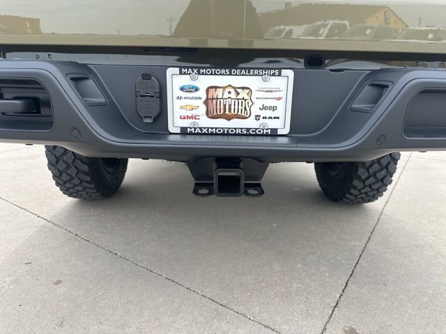 New 2025 Jeep Gladiator Willys image 17