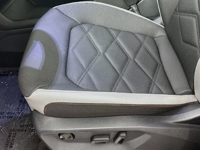 Certified 2024 Volkswagen Atlas Peak Edition SE AWD/4WD image 20
