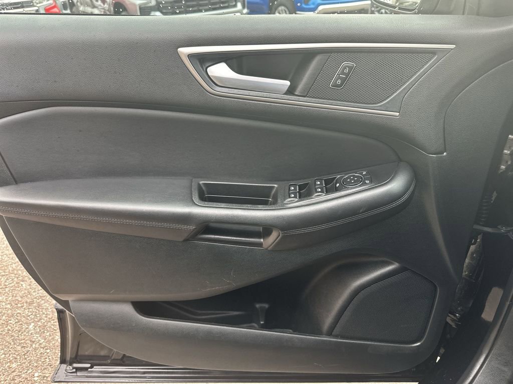 Used 2024 Ford Edge SEL AWD/4WD image 28