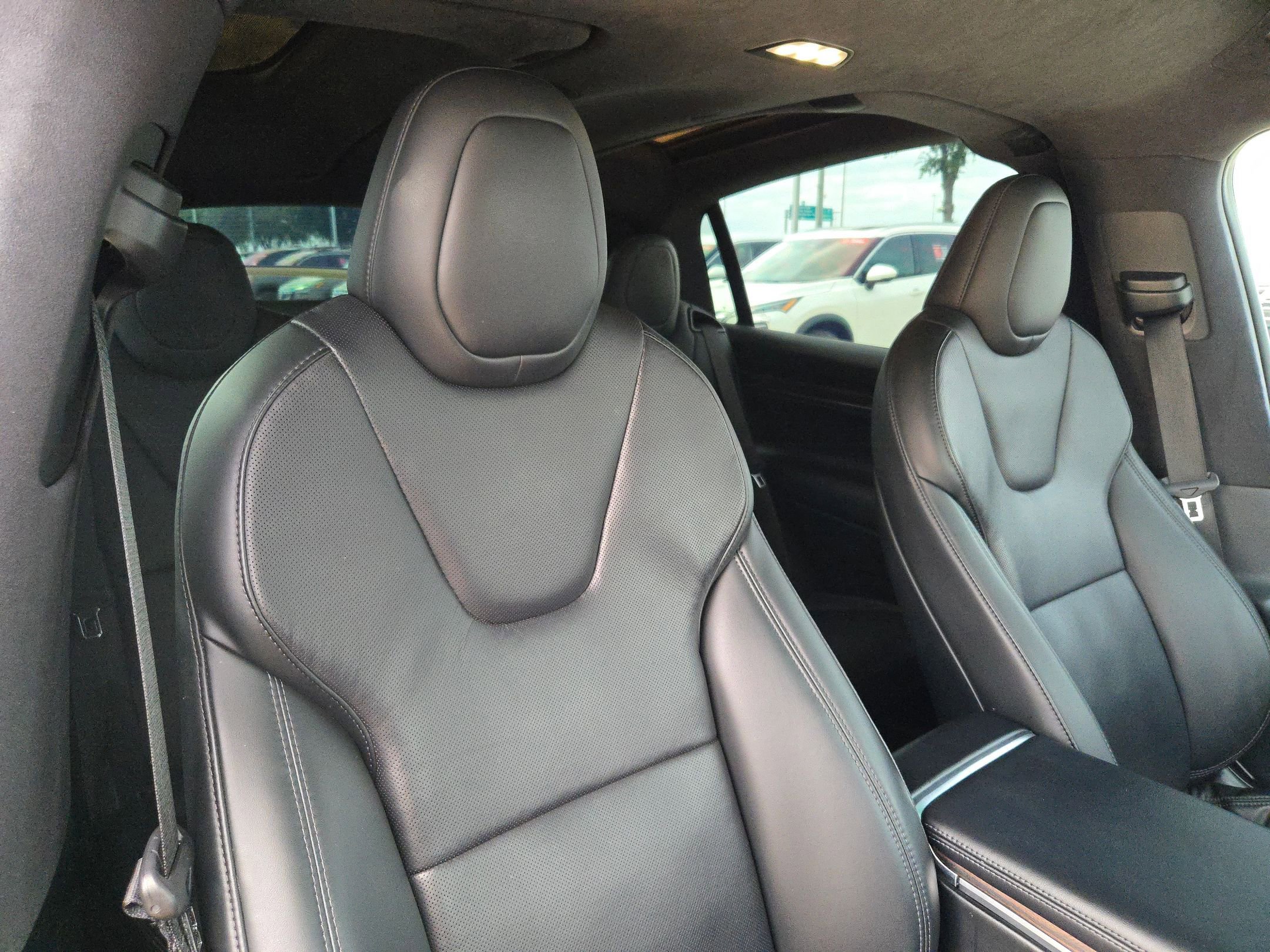 Used 2022 Tesla Model X AWD/4WD image 26