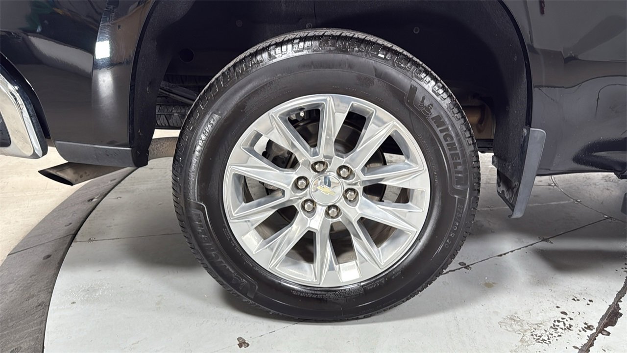 Used 2019 Chevrolet Silverado 1500 LTZ image 22