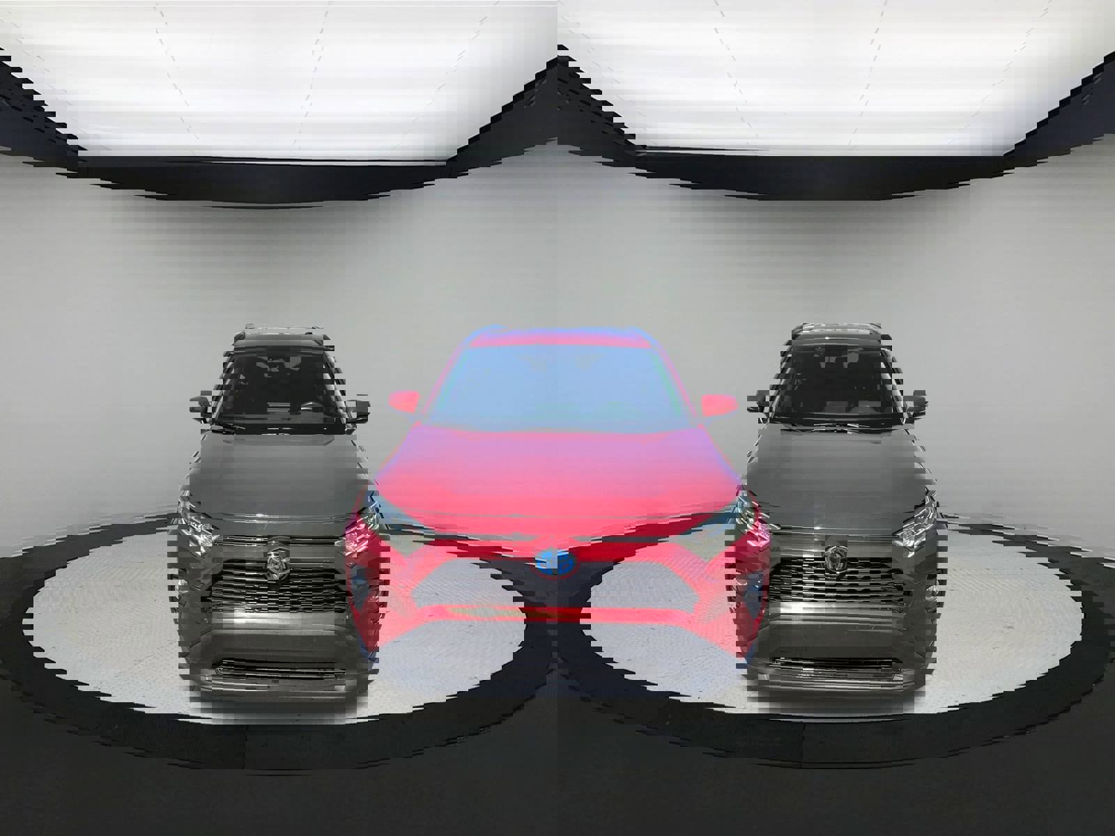 Used 2021 Toyota RAV4 XLE w/ XLE Grade Weather Package image 3