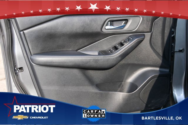 Used 2024 Nissan Rogue SV image 10