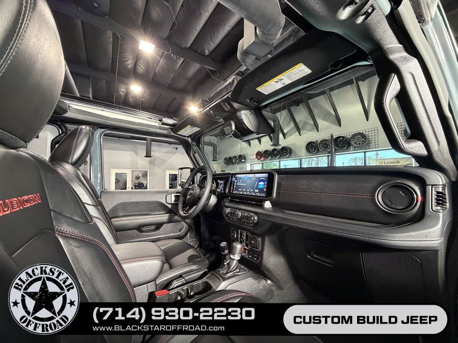 Used 2026 Jeep Wrangler Unlimited Rubicon AWD/4WD image 27
