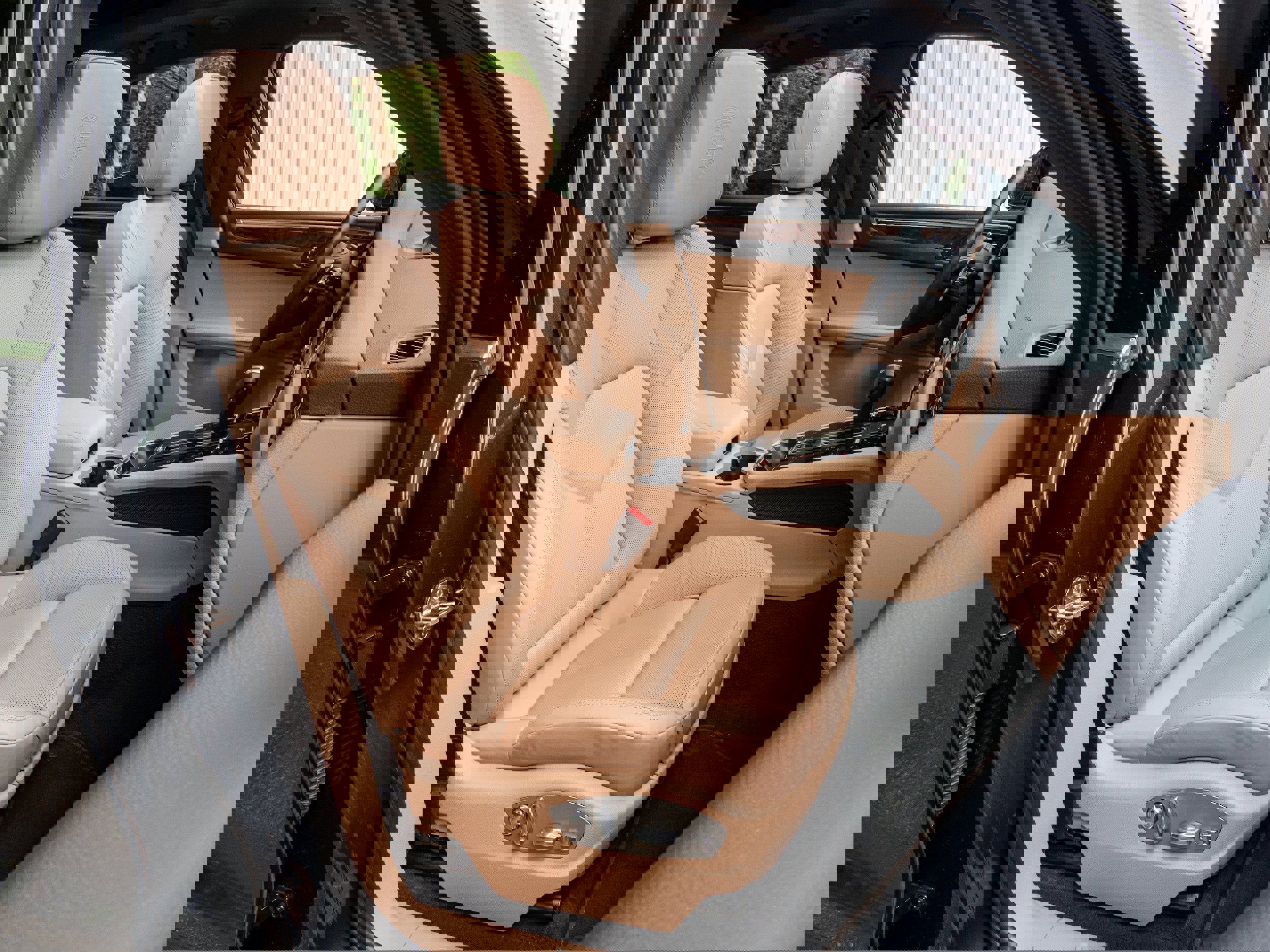 Used 2024 Porsche Macan S image 33