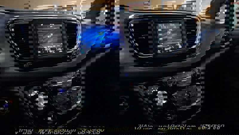 Used 2019 Chrysler Pacifica Touring-L w/ S Appearance Package FWD image 23